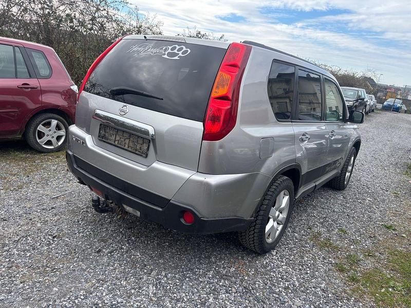 Gebraucht Nissan X-Trail 173 PS (127 kW) 2007 Grau SUV