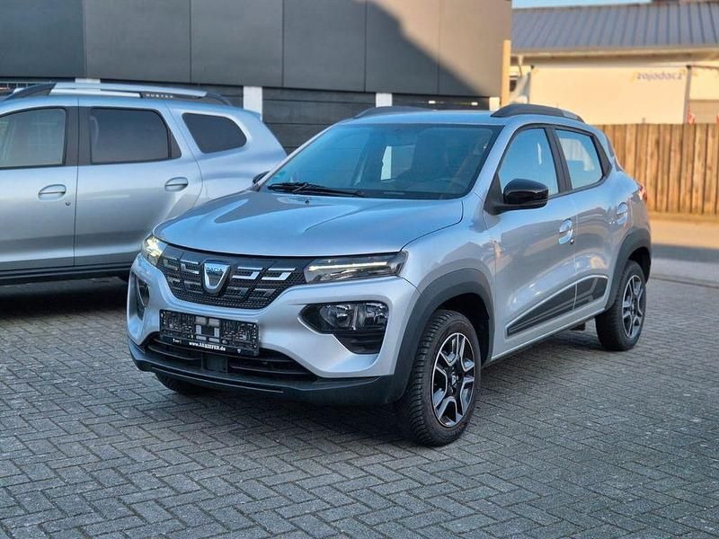 Gebraucht Dacia Spring Comfort Plus 33 kW (45 PS) 2022 Silber Kleinwagen