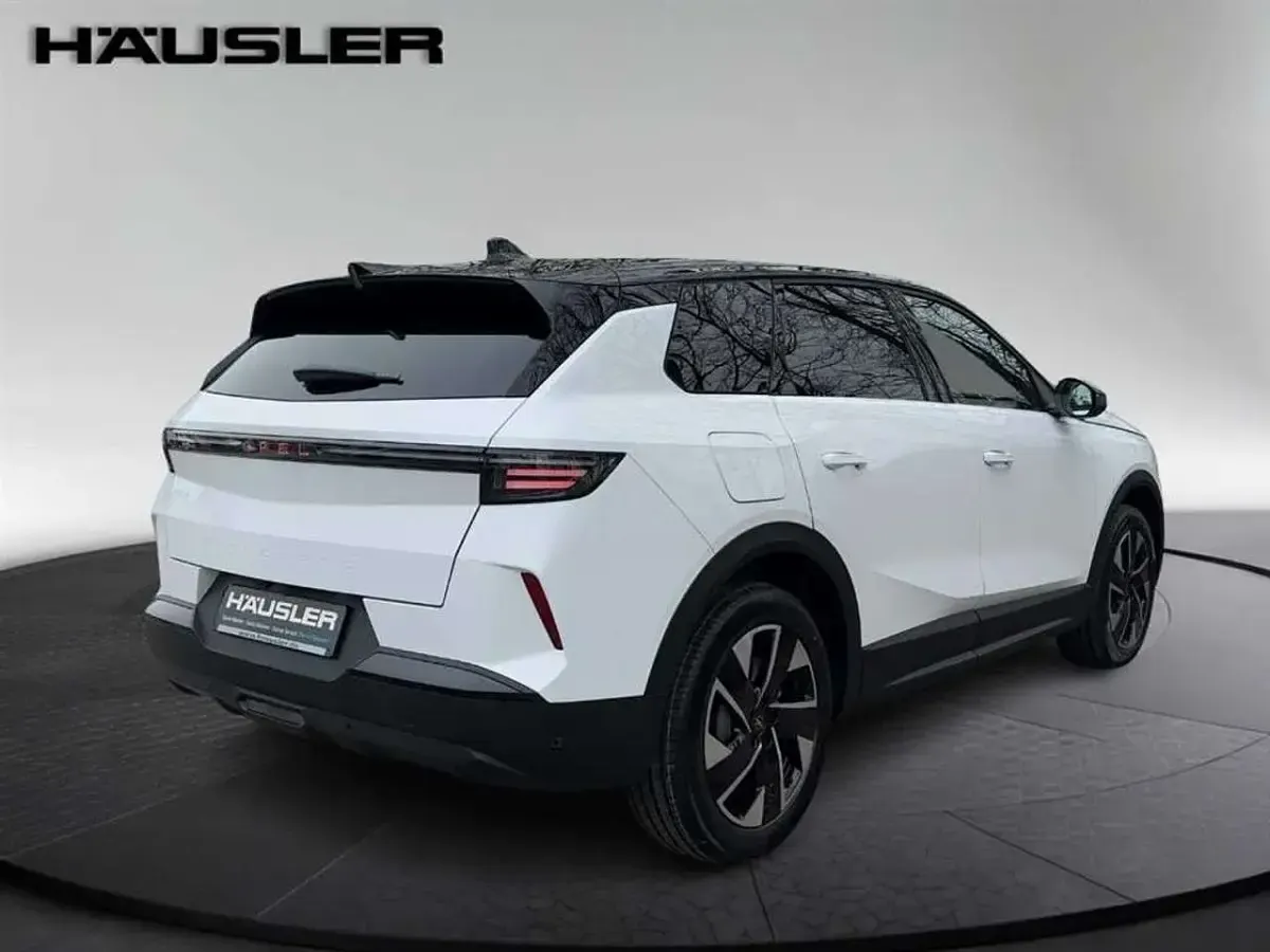 Neu Opel Grandland X Ultimate 145 PS (106 kW) 2026 Weiß SUV
