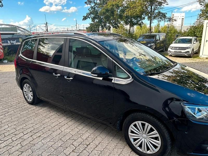 Używany Seat Alhambra Style 170 KM (125 kW) 2012 Czarny Minivan