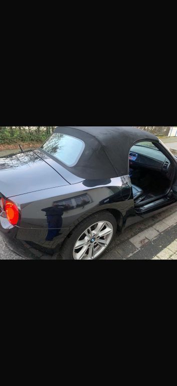 Schwarz Gebraucht 2003 BMW Z4 Sport Line Cabrio | 7.450 € (Superpreis) - Bild 1/4