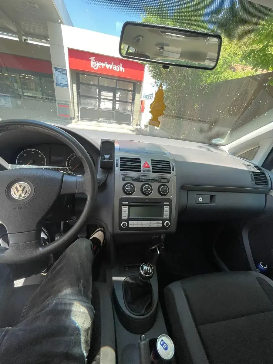 Gebraucht VW Touran 2007 Silber Van / Kleinbus