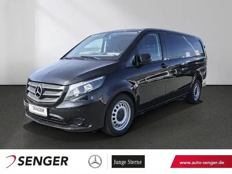 Schwarz Gebraucht 2019 Mercedes Vito Van / Kleinbus | 26.121 € (Superpreis) - Bild 1/1