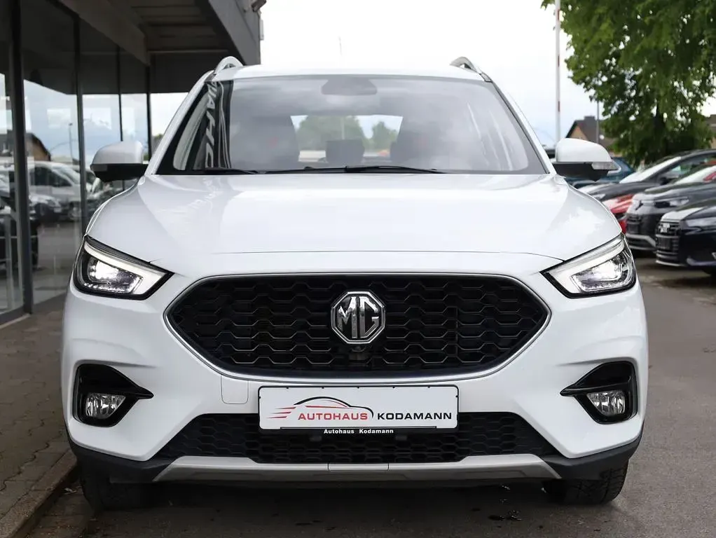 Gebraucht MG ZS Comfort 106 PS (77 kW) 2023 Weiß SUV
