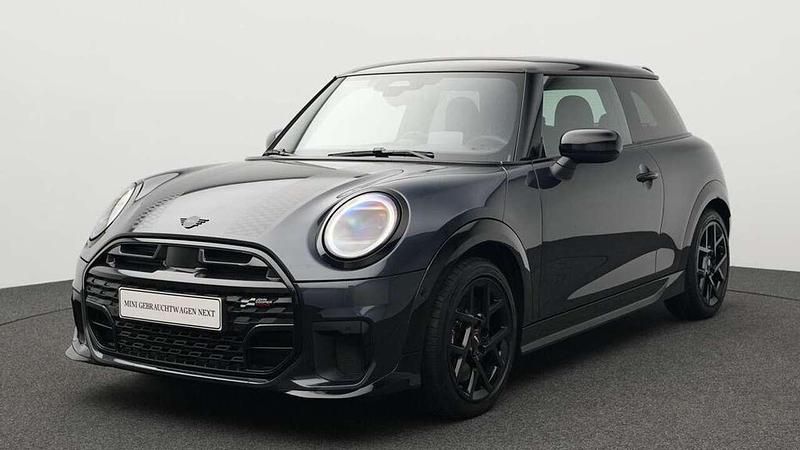Grau Gebraucht 2024 Mini John Cooper Works Kleinwagen | 30.420 € (Superpreis) - Bild 1/4