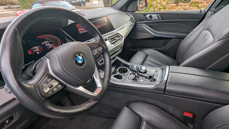 Second-hand BMW X5 265 CP (194 kW) 2019 Negru SUV