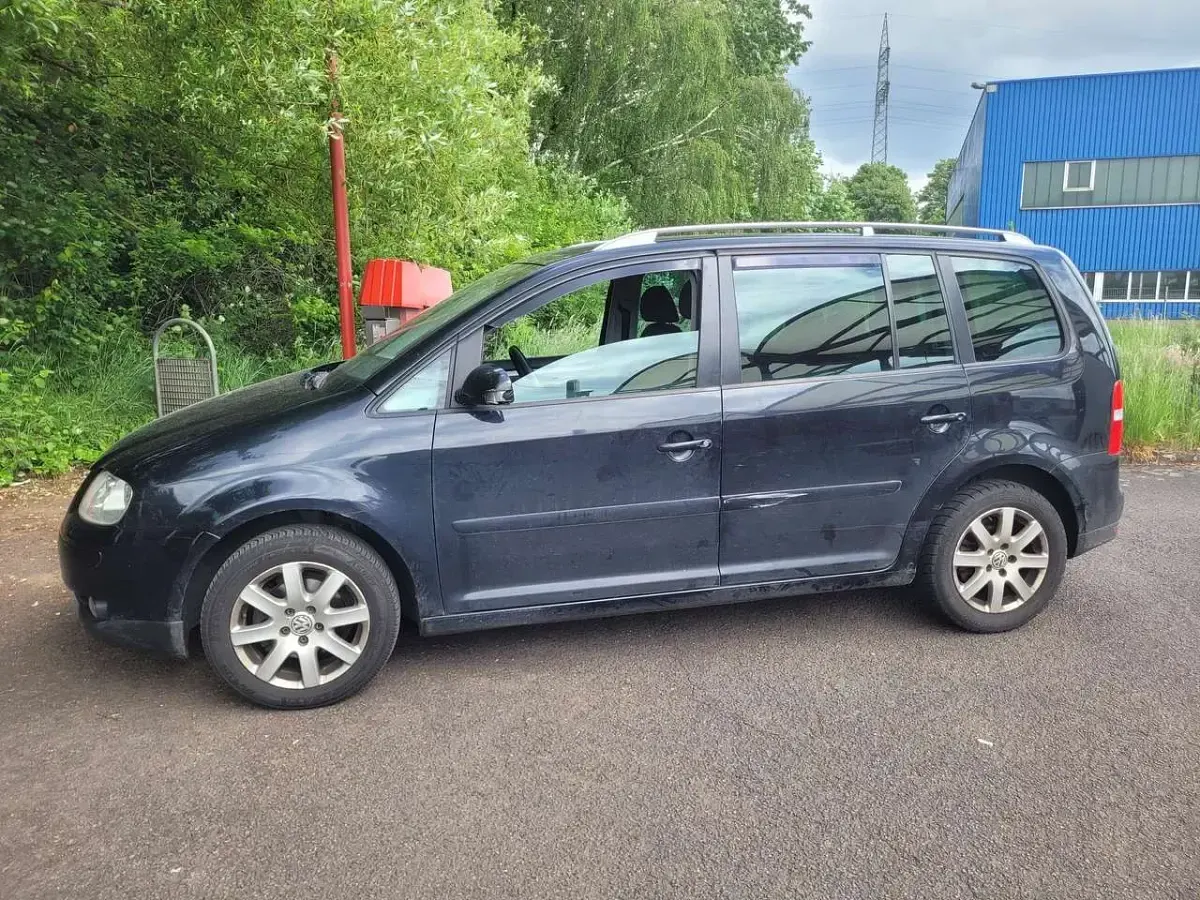 Gebraucht VW Touran 140 PS (102 kW) 2006 Schwarz Van / Kleinbus
