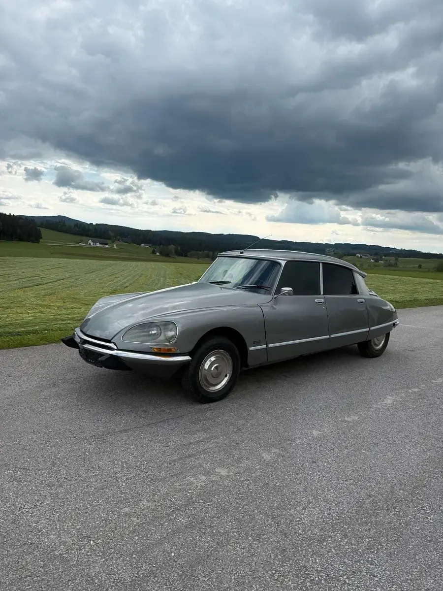 Gebraucht Citroën DS 104 PS (76 kW) 1973 Grau Limousine