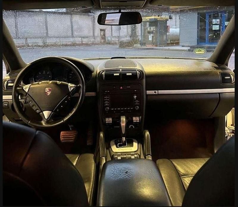 Gebraucht Porsche Cayenne 241 PS (177 kW) 2010 Weiß SUV