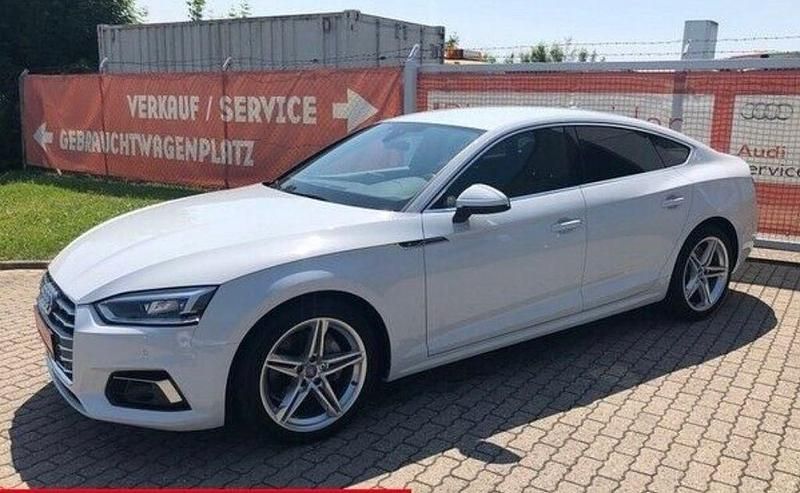 Weiß Gebraucht 2018 Audi A5 Sportback S-Line Kleinwagen | 23.900 € (Fairer Preis) - Bild 1/4