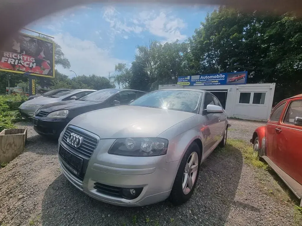 Gebraucht Audi A3 Attraction 102 PS (75 kW) 2006 Silber Kleinwagen