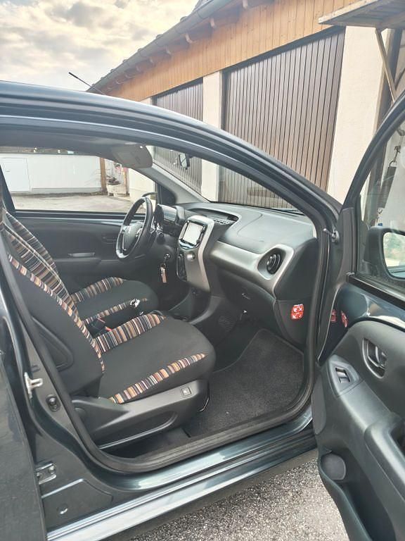 Gebraucht Citroën C1 Feel 69 PS (50 kW) 2015 Schwarz Kleinwagen