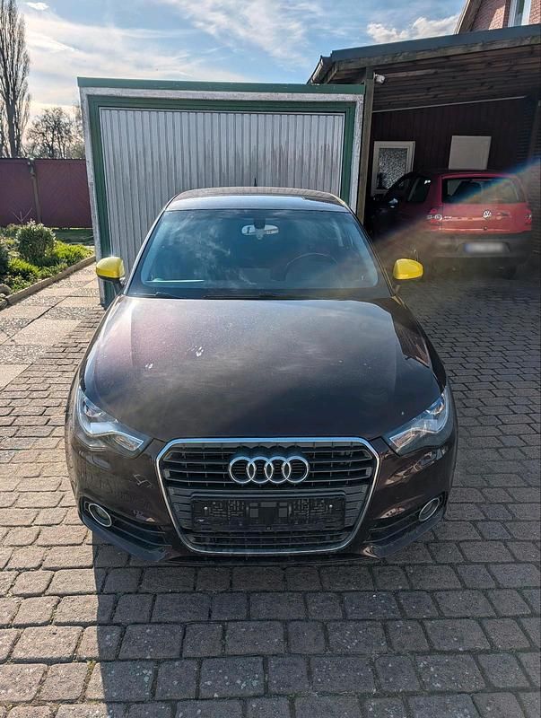 Gebraucht Audi A1 90 PS (66 kW) 2011 Violet Kleinwagen