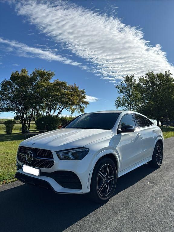 Weiß Gebraucht 2022 Mercedes GLE350 Coupé | 68.500 € (Fairer Preis) - Bild 1/4