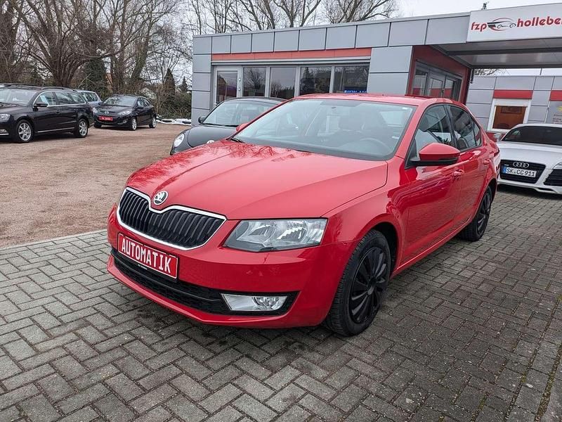 Corridarot Gebraucht 2015 Skoda Octavia Ambition Limousine | 11.990 € (Fairer Preis) - Bild 1/4