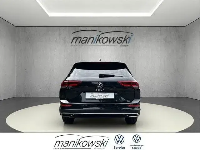 Gebraucht VW Golf Alltrack 200 PS (147 kW) 2023 Deep black perleffekt Kombi