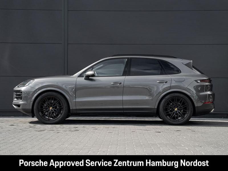 Second-hand Porsche Cayenne 470 CP (345 kW) 2024 Gri SUV