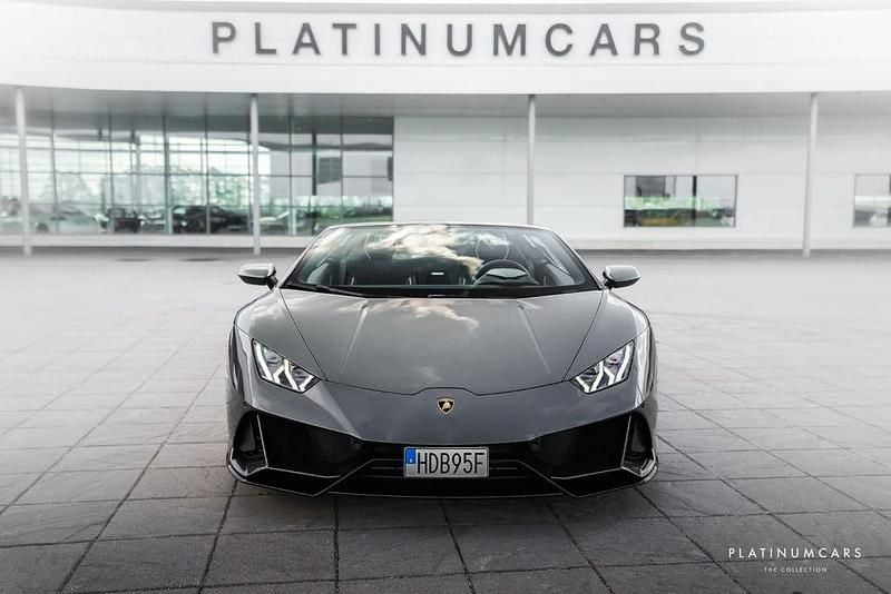Gebraucht Lamborghini Huracán 640 PS (470 kW) 2024 Grau Cabrio