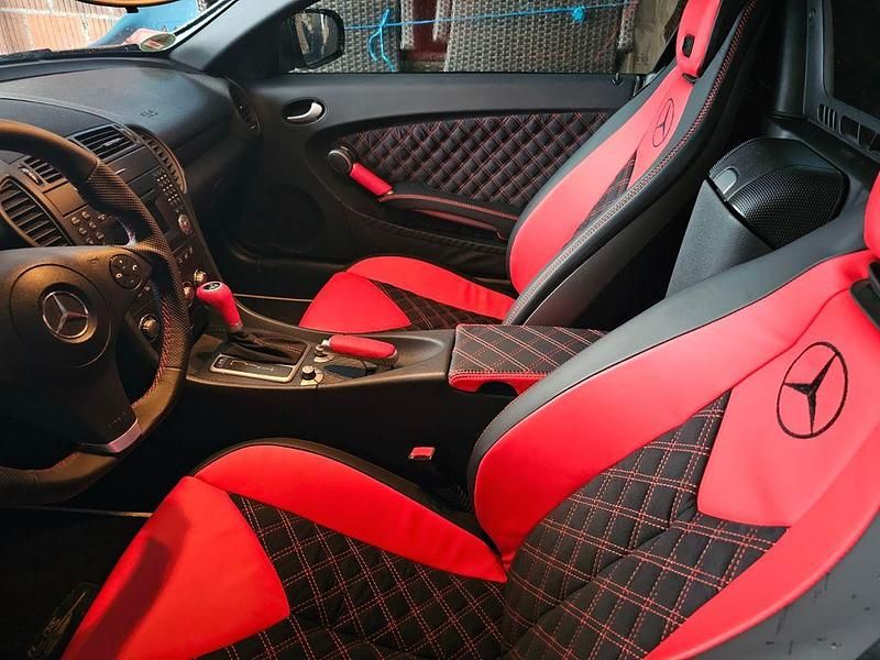 Schwarz Gebraucht 2009 Mercedes SLK300 2LOOK Edition Cabrio | 15.999 € (Teuer) - Bild 1/4