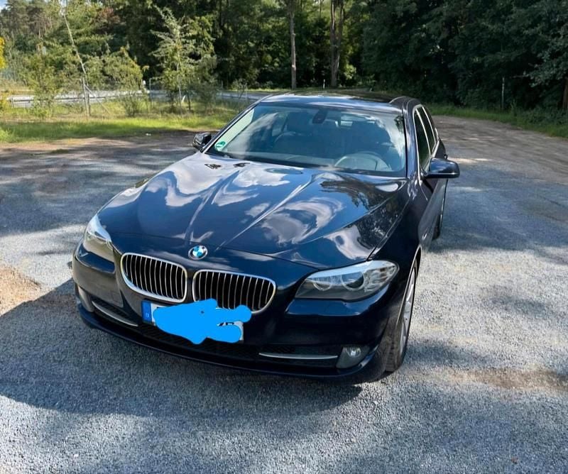 Gebraucht BMW 520 184 PS (135 kW) 2010 Blau Kombi
