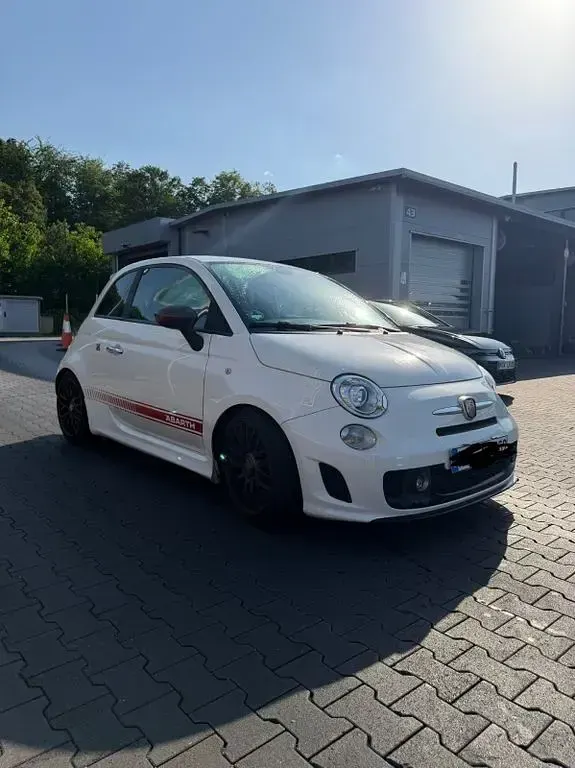 Gebraucht Abarth 500 135 PS (99 kW) 2008 Weiß Kleinwagen