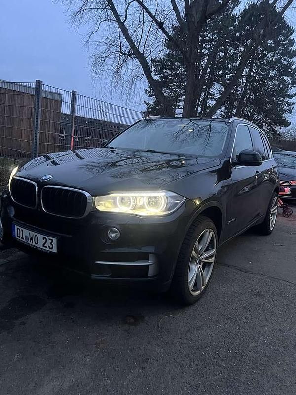 Gebraucht BMW X5 Sport Line 258 PS (189 kW) 2015 SUV