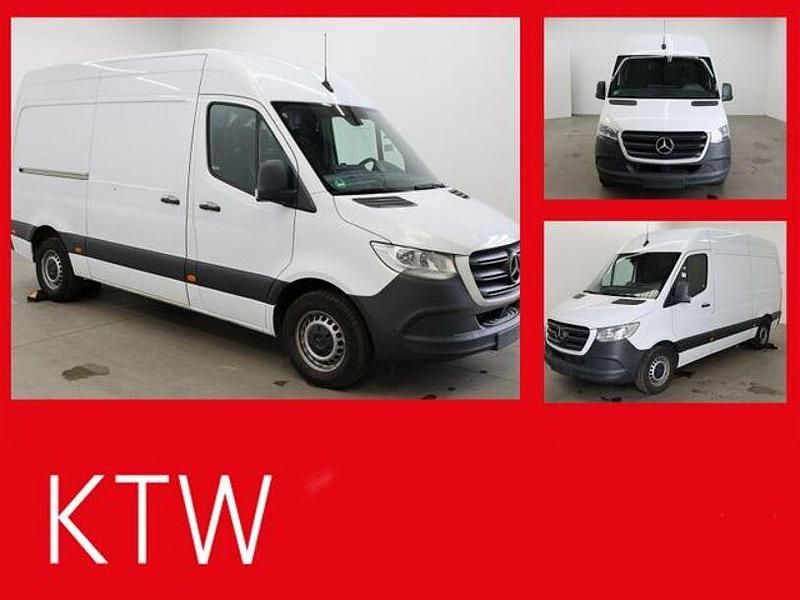 Gebraucht Mercedes Sprinter 170 PS (125 kW) 2022 Arktikweiß Van
