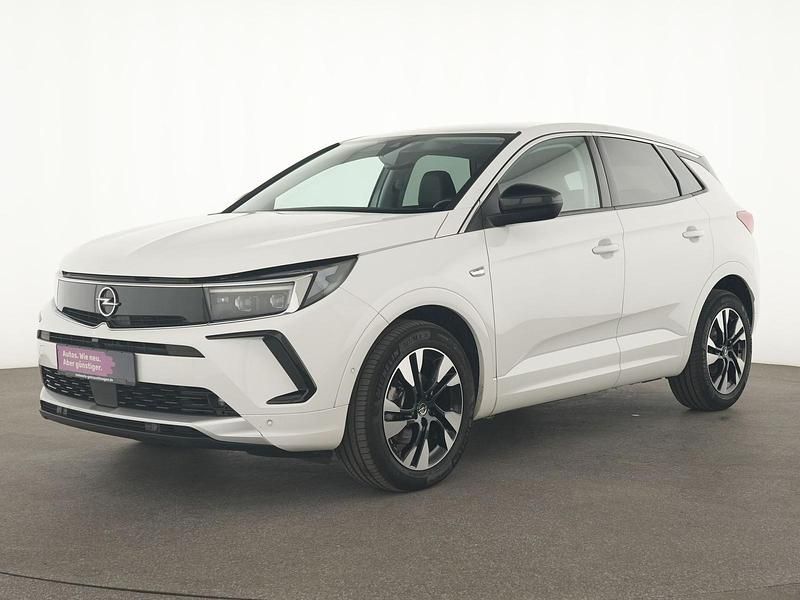 Weiss Gebraucht 2023 Opel Grandland X Elegance SUV | 21.349 € (Guter Preis) - Bild 1/4
