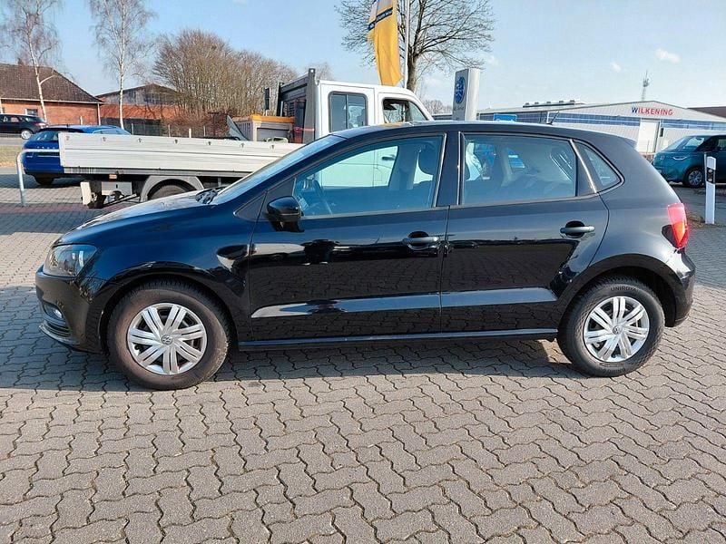 Gebraucht VW Polo Trendline 60 PS (44 kW) 2014 Schwarz Kleinwagen