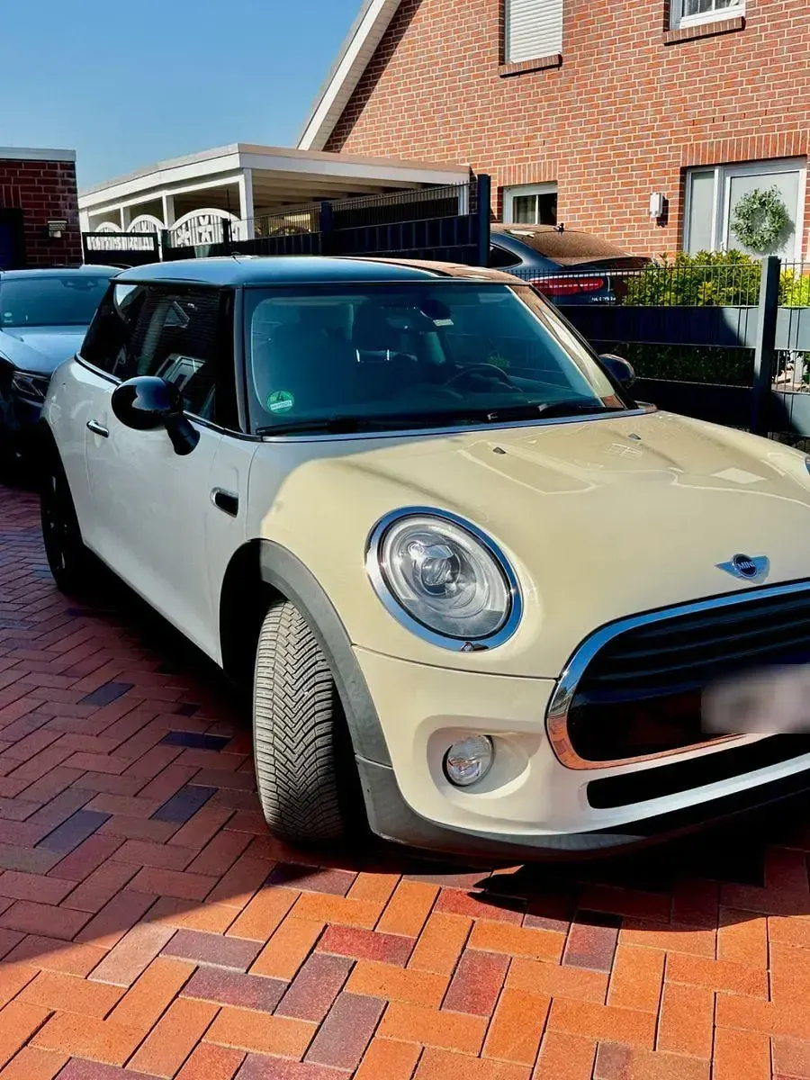 Gebraucht Mini Cooper 136 PS (100 kW) 2017 Weiß Kleinwagen