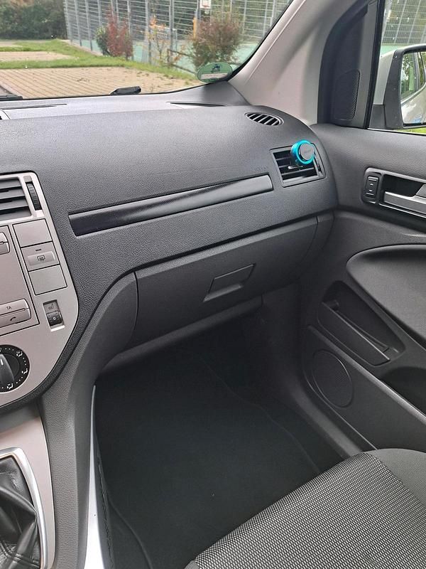 Gebraucht Ford Kuga 140 PS (102 kW) 2009 Gold SUV