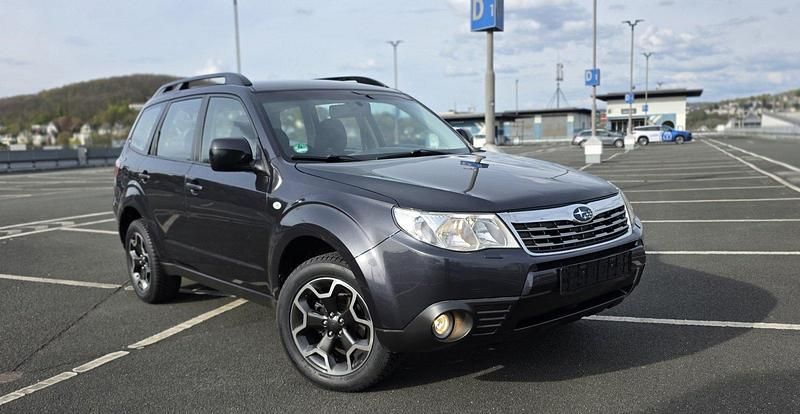 Second-hand Subaru Forester 150 CP (110 kW) 2012 Negru SUV