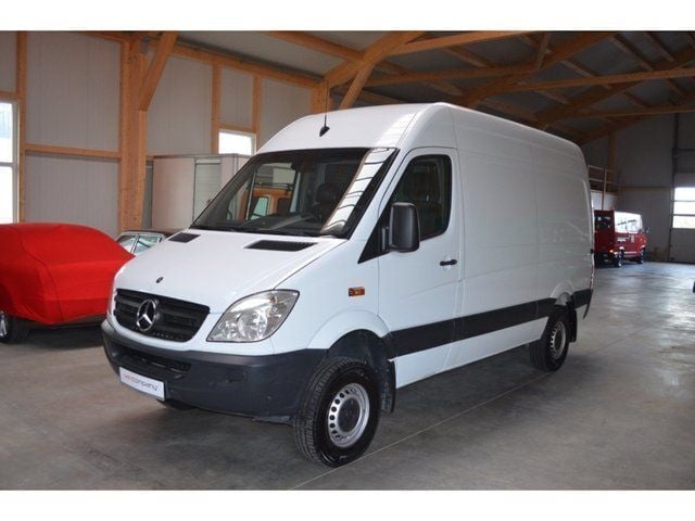 Weiß Gebraucht 2008 Mercedes Sprinter Van | 22.890 € - Bild 1/4