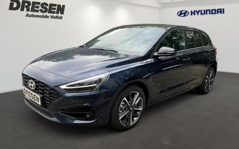 Blau Neu 2025 Hyundai i30 Advantage Limousine | 27.390 € (Fairer Preis) - Bild 1/4