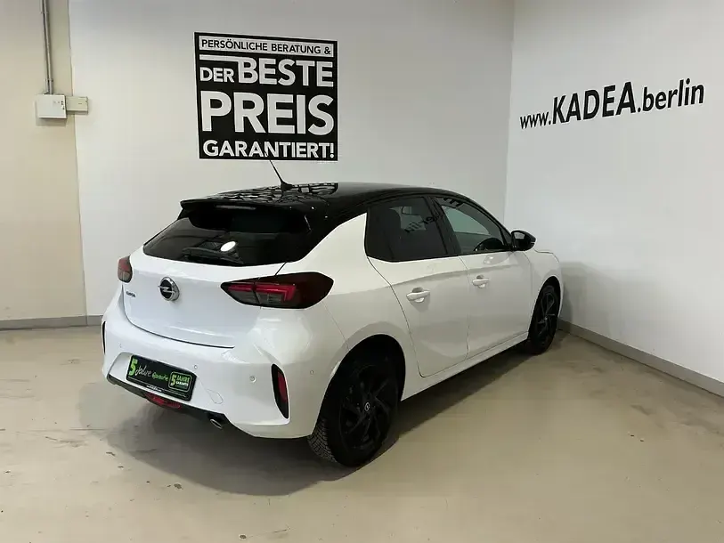 Gebraucht Opel Corsa GS Line 101 PS (74 kW) 2023 Jade weiss/arktis weiss (metallic) Kleinwagen