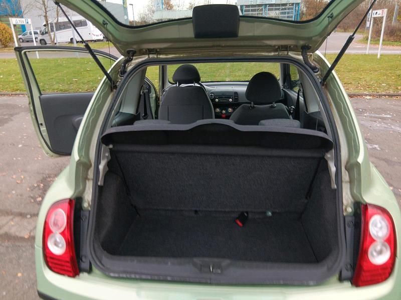 Grün Gebraucht 2005 Nissan Micra Kleinwagen | 1.600 € (Teuer) - Bild 1/4