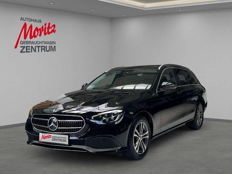 Schwarz Gebraucht 2021 Mercedes E220 Kombi | 32.790 € (Guter Preis) - Bild 1/4