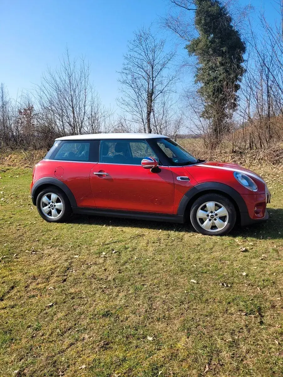 Gebraucht Mini Cooper D 116 PS (85 kW) 2015 Rot Kleinwagen