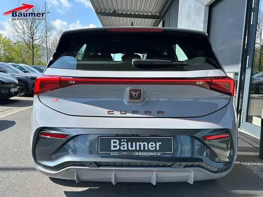 Second-hand Cupra Born 150 kW (204 CP) 2023 Gri Hatchback