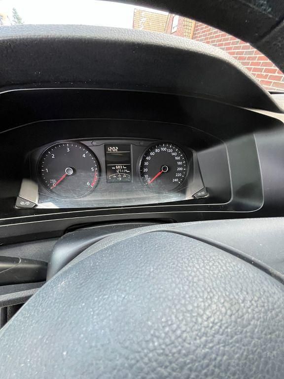 Gebraucht VW Transporter 102 PS (75 kW) 2018 Weiß Van