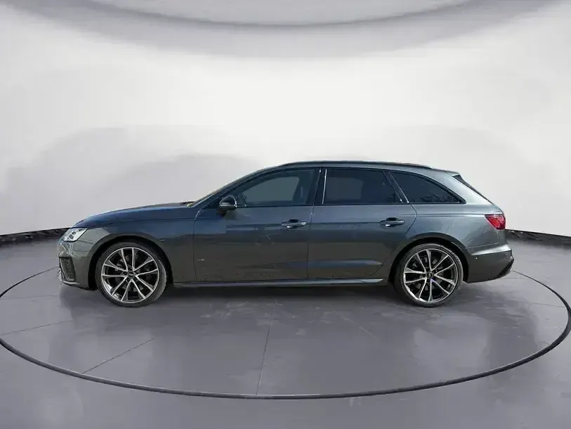 Gebraucht Audi S4 Ambiente 341 PS (250 kW) 2022 Daytonagrau perleffekt Kombi