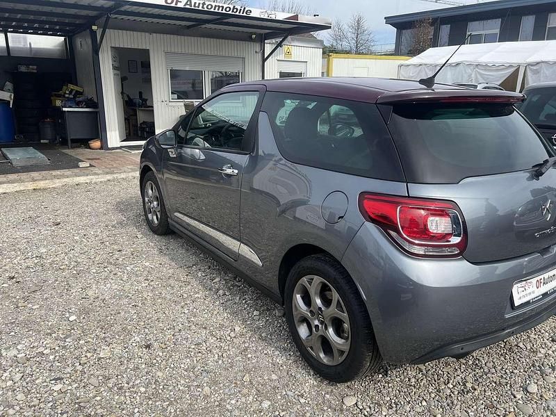 Gebraucht Citroën DS3 Sport Chic 156 PS (114 kW) 2012 Grau thorium + rot carmen/met Kleinwagen