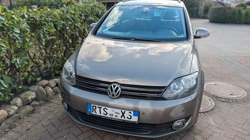 Gebraucht VW Golf Plus Cross Team 122 PS (89 kW) 2010 Beige Van / Kleinbus