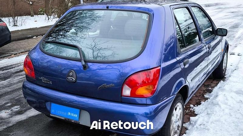 Gebraucht Ford Fiesta Style 75 PS (55 kW) 1999 Limousine