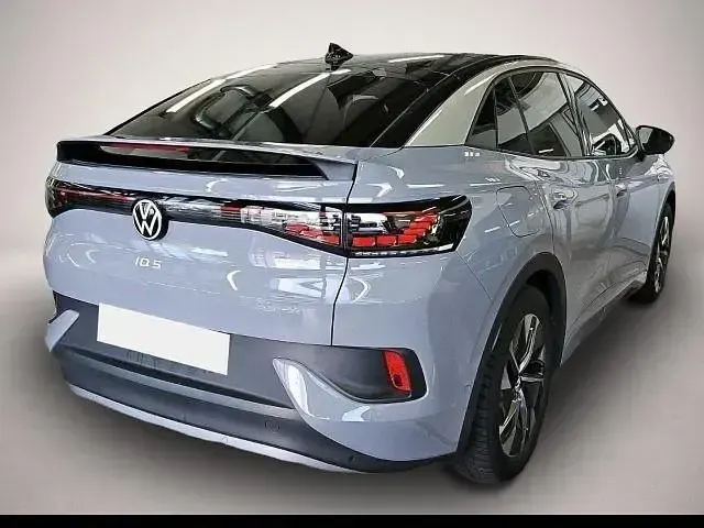 Gebraucht VW ID.5 Pro Performance 150 kW (204 PS) 2023 Manufacturer SUV