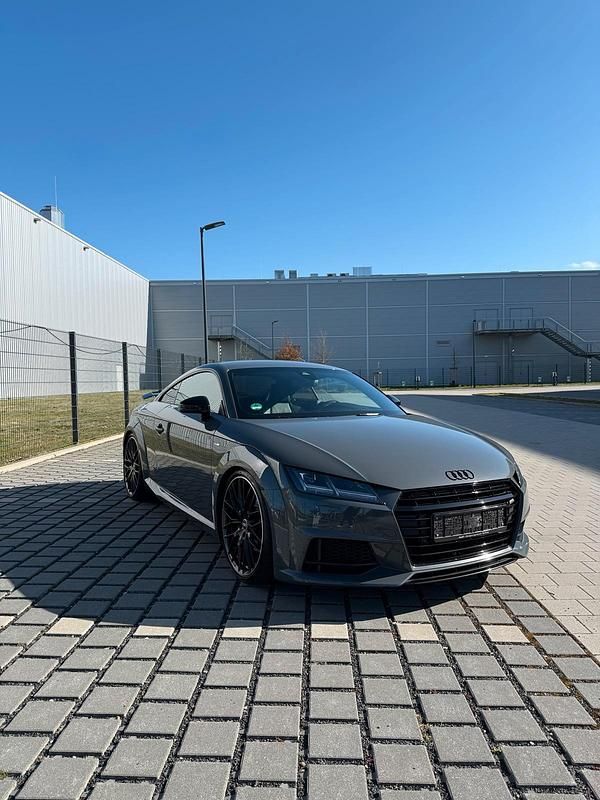 Gebraucht Audi TT Competition 230 PS (169 kW) 2017 Grau Coupé