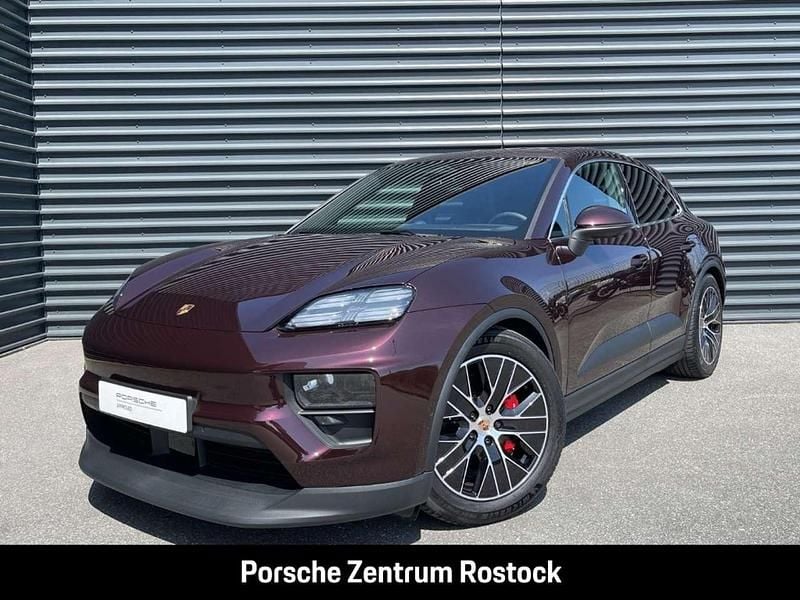 Kupferrubinmetallic Gebraucht 2025 Porsche Macan SUV | 98.750 € (Fairer Preis) - Bild 1/4
