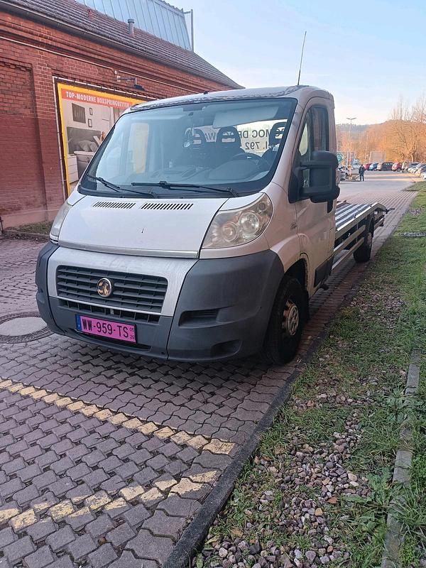 Gebraucht Peugeot Boxer 130 PS (95 kW) 2007 Weiß Van