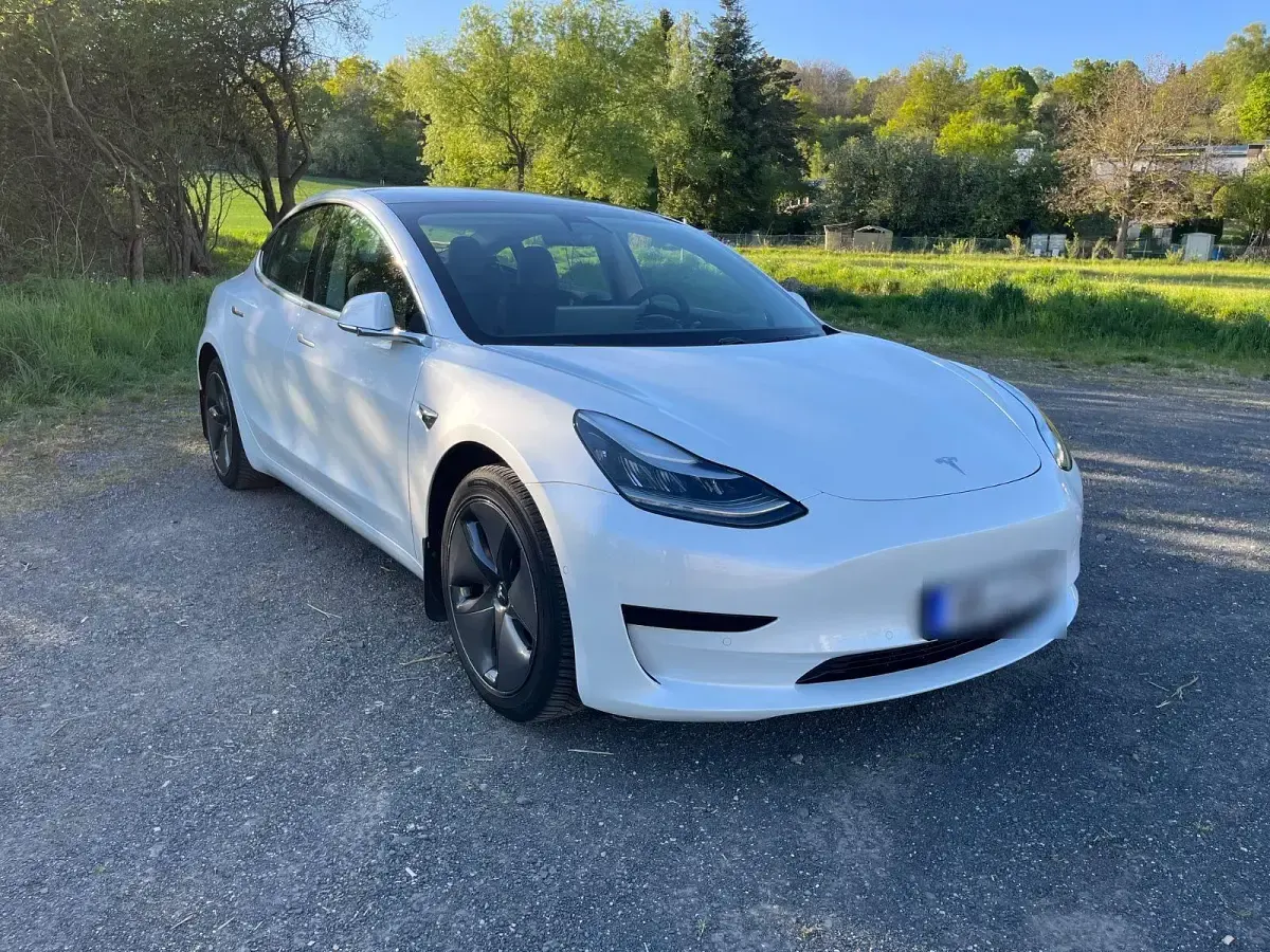 Usado Tesla Model 3 Standard Range Plus 239 kW (325 CV) 2020 Blanco Berlina