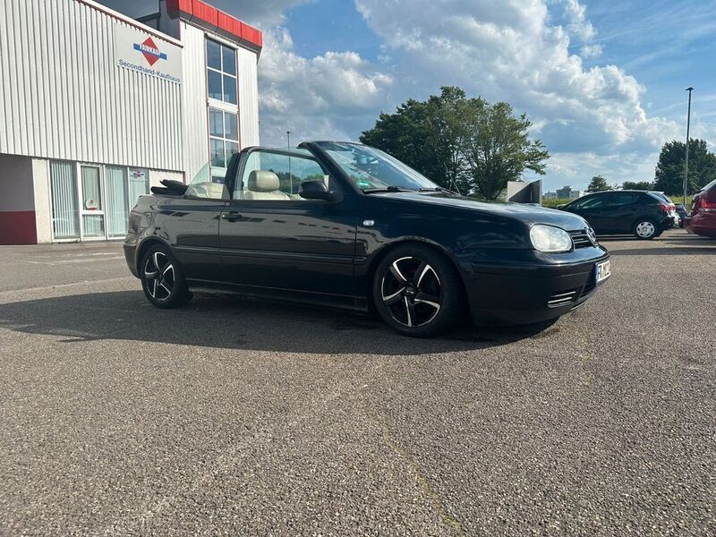 Schwarz Gebraucht 2001 VW Golf Cabriolet Comfortline Cabrio | 1.300 € (Superpreis) - Bild 1/4